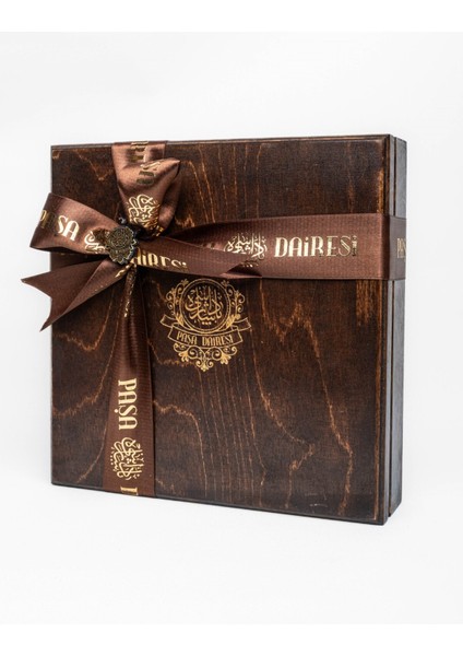 Antep Fıstıklı Spesiyal Lokum Çeşitleri Özel Bıçak ve Sunum Tahtalı Lüks Ahşap Kutulu Özel Seri fırsatları