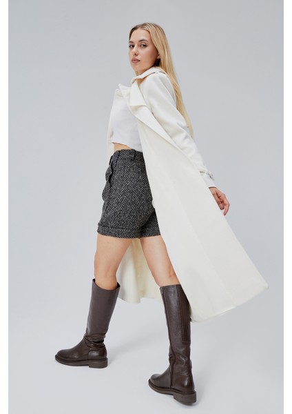 Ekru Regular Rüzgarlık Detaylı Kaşe Kaban