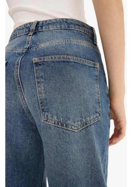 Baggy Fit Yüksek Bel Katlamalı Paça Jean Pantolon E9134AX25AU fırsatları