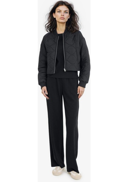 Su Geçirmez Regular Fit Kolej Yaka Fermuarlı Bomber Mont F0031AX25AU fiyatları