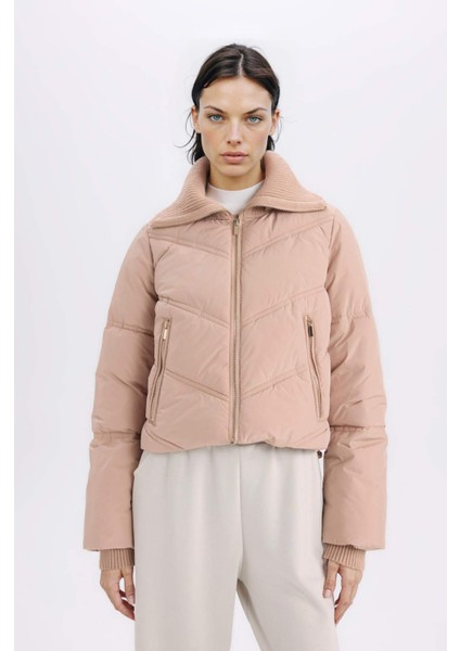 Regular Fit Su Geçirmez Mont Fermuarlı Cepli C9704AX24WN