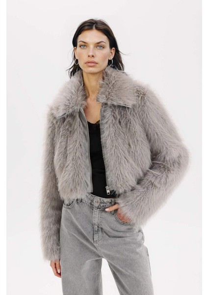 Regular Fit Cepli Fermuarlı Kısa Suni Kürk Ceket Mont D5956AX24WN