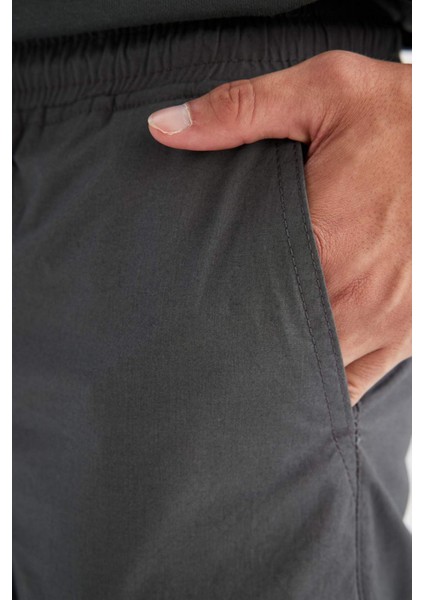 %100 Pamuk Yazlık Jogger Pantolon Basic Düz Beli Bağcıklı Cepli Lastikli Paça D7782AX24AU indirimleri