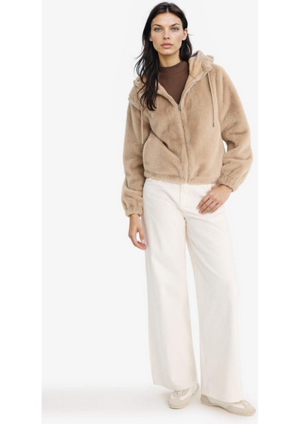 Regular Fit Polar Astarlı Kapüşonlu Fermuarlı Suni Kürk fiyatları