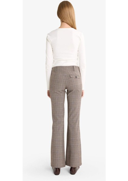 Flare Fit Fermuarlı Normal Bel Standart Boy Pantolon G3484AX25WN modelleri