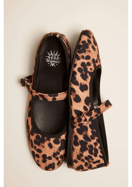 Kadın Leopar Desenli Tek Bantlı Düz Taban Babet fiyatları