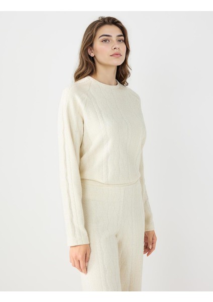 Bej Saç Örgü Desenli Bisiklet Yaka Örme Sweatshirt fırsatları