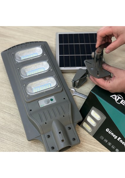 Güneş Enerjili Sokak Lambası 120 W
