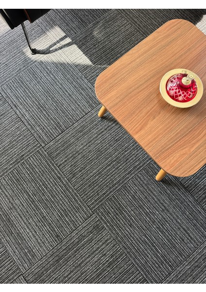 Karo Halı- River Line 03 ( 1 Karo: 50 x 50 cm | 1 Paket: 8 m² )