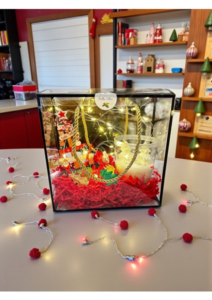 Yılbaşı Hediye Seti - Doğal Soya Wax Çam Kokulu Mum ve Ahşap Mini Yılbaşı Ağacı Özel Hediye Çantası fiyatları