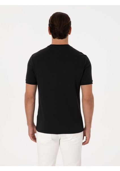 Erkek Siyah Regular Fit %100 Pamuk Bisiklet Yaka Basic T-shirt 50319801-VR046 indirimleri