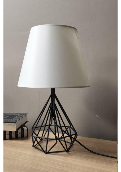 Piramit Siyah Ayaklı Abajur Masa Lambası Krem Şapka Salon Yatak Odası Abajur fiyatları