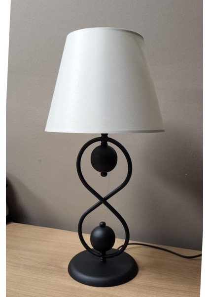 Delhi Siyah Ayaklı Abajur Masa Lambası Krem Şapka Salon Yatak Odası Abajur fiyatları