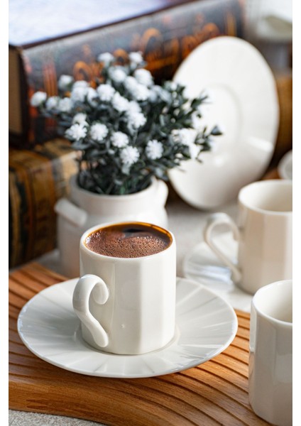 Zümrüt 12 Parça 6 Kişilik Porselen Kahve Fincan Takımı modelleri