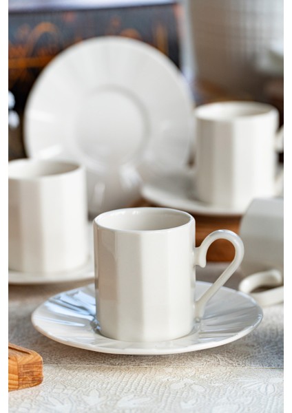 Zümrüt 12 Parça 6 Kişilik Porselen Kahve Fincan Takımı
