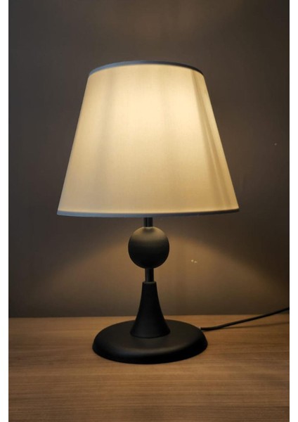 Maya Siyah Ayaklı Abajur Masa Lambası Krem Şapka Salon Yatak Odası Abajur