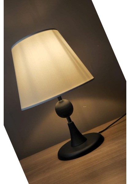 Maya Siyah Ayaklı Abajur Masa Lambası Krem Şapka Salon Yatak Odası Abajur fiyatları