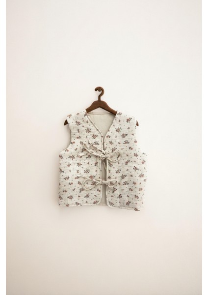 Kız Çocuk Pamuklu Krem Çiçek Desenli Bağlamalı Yelek - Yumuşak Dokulu, Astarlı Tasarım