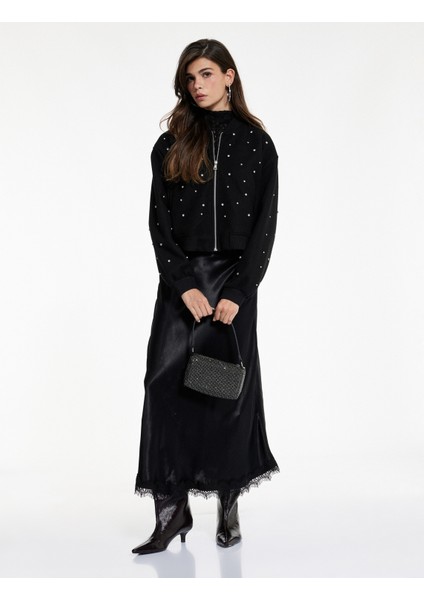 Slim Fit Dantel Detaylı Uzun Saten Etek