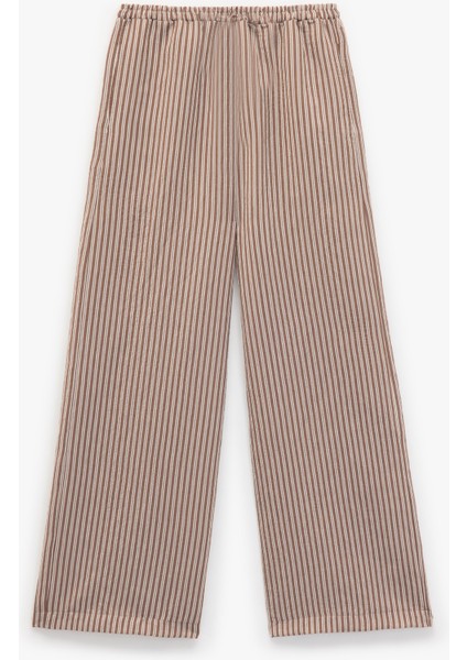 Beli Bağcıklı Rahat Kalıp Cepli Modal Karışımlı Çizgili Pantolon fırsatları