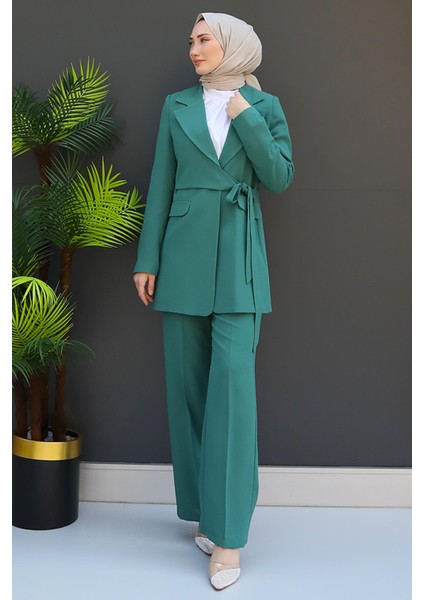 Asimetrik Taşlı Takım Yeşil fırsatları