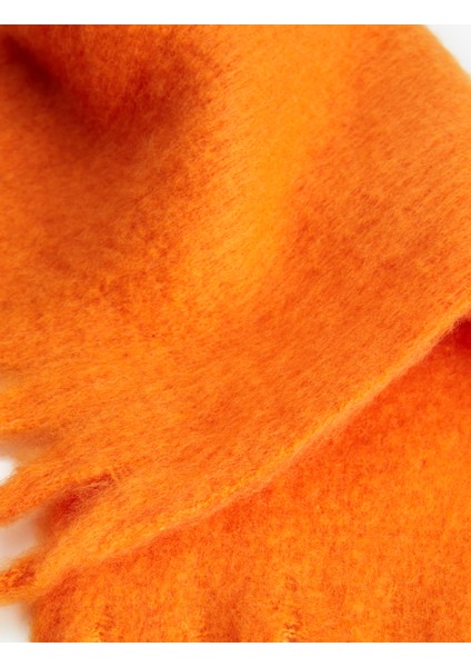 Yumuşak Dokulu Püsküllü Uzun Atkı modelleri