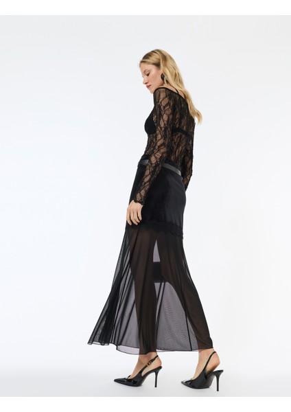 Dantelli Tül Detaylı Kadife Etek fırsatları