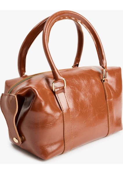 Metal Aksesuarlı Tokalı Fermuarlı Suni Deri El Çantası fiyatları