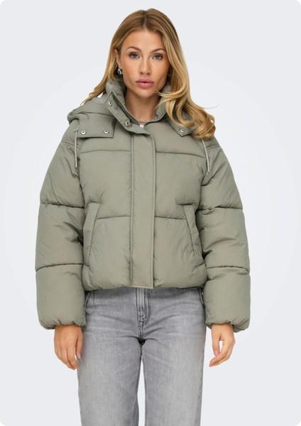 Only 15322013ON Fermuarlı Sabıt Kapusonlu Sısme Kısa Mont