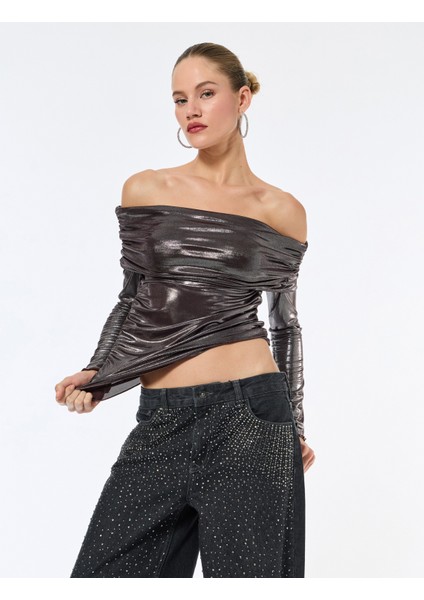 Uzun Kollu Drapeli Metalik Parlak Omzu Açık Bluz