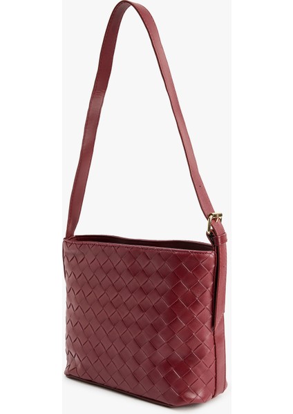 Örgü Desenli Toka Detaylı Suni Deri Omuz Çantası modelleri