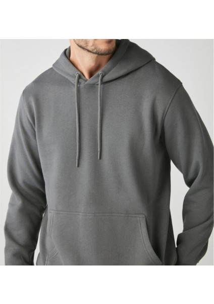 Erkek Kapüşonlu Kanguru Cepli Yumuşak Pamuklu Üç Iplik Kumaş Üst Kalite Sweatshırt modelleri