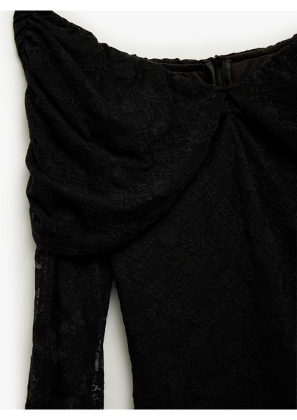 x Sibil Çetinkaya - Kayık Yaka Uzun Kollu Bodycon Mini Dantelli Elbise indirimleri