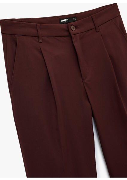 Rahat Kalıp Cepli Viskon Karışımlı Pileli Kumaş Pantolon modelleri