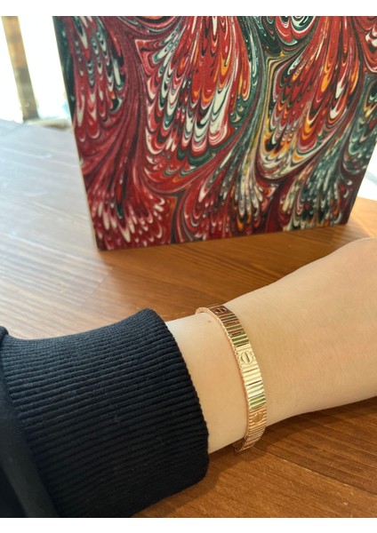 Vip Crt Marka Model Love Bileklik modelleri