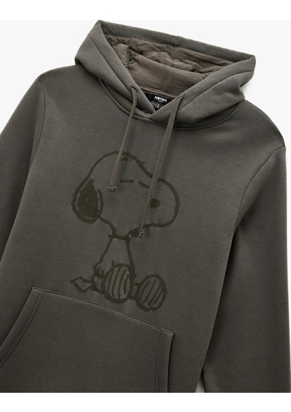 Uzun Kollu Kapşonlu Kanguru Cepli Lisanslı Snoopy Baskılı Sweatshirt modelleri