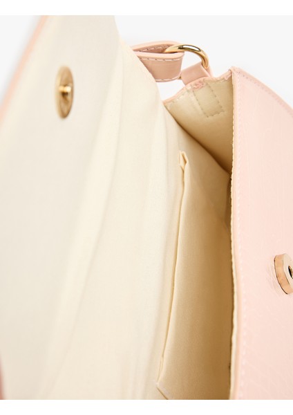 Timsah Derisi Görünümlü Kapaklı Askılı Omuz Çantası fırsatları