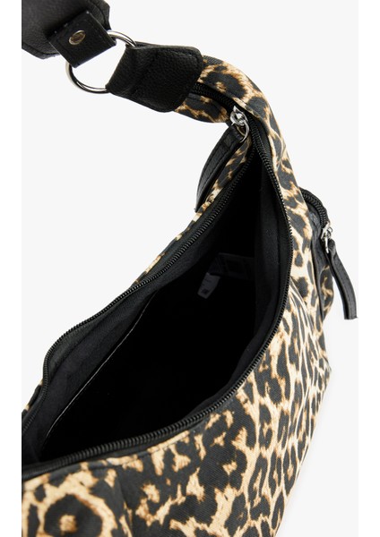 Leopar Desenli Fermuarlı Mini Cep Detaylı Omuz Çantası fırsatları