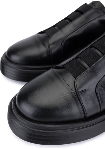 Erkek Hakiki Deri Siyah Sneakers & Spor Ayakkabı 966 A702 Erk Ayk SK25-26 Sıyah modelleri