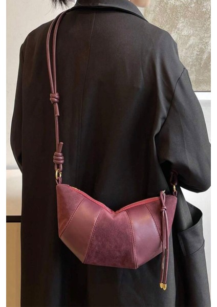 Cherry Kruvasan Omuz Çantası