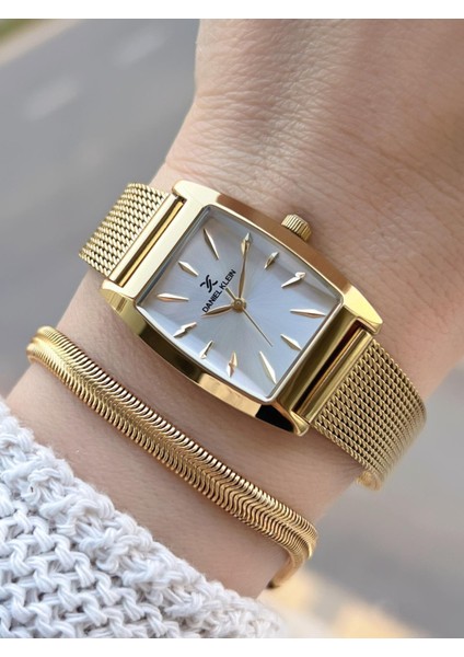 Çelik Hasır Kordon 2 Yıl Garantili 3ATM Suya Dayanıklı Kadın Kol Saati+Bileklik B141192