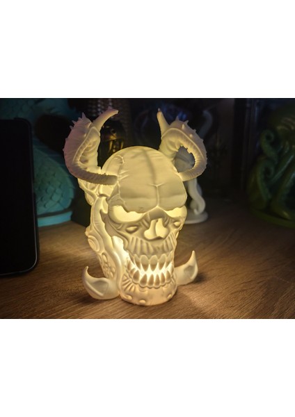 Mutasyon Kafatası – Lamba ve Heykel (3 Versiyon)