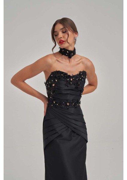 Taş ve Motif Işlemeli Kaplı Siyah Tafta Abiye modelleri