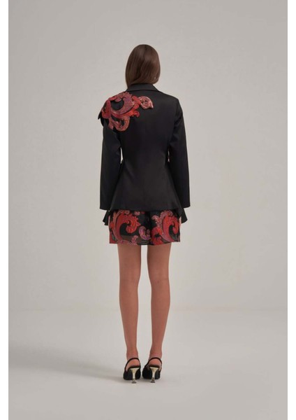 Özel Jakar Kumaş Motif Işlemeli Ceket ve Mini Etek Takım modelleri