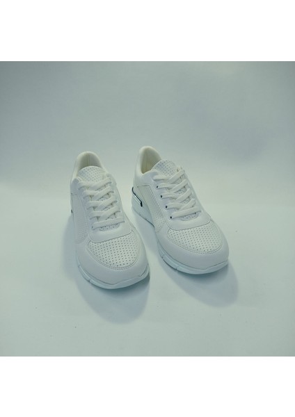 Delikli Ortopedik Taban Kadın Spor Ayakkabı fiyatları