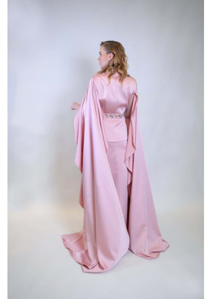 Hürrem Model Pelerin Kol Detaylı Saten Takım indirimleri