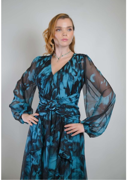 Turkuaz Şifon Kumaş Katlı Elbise fiyatları