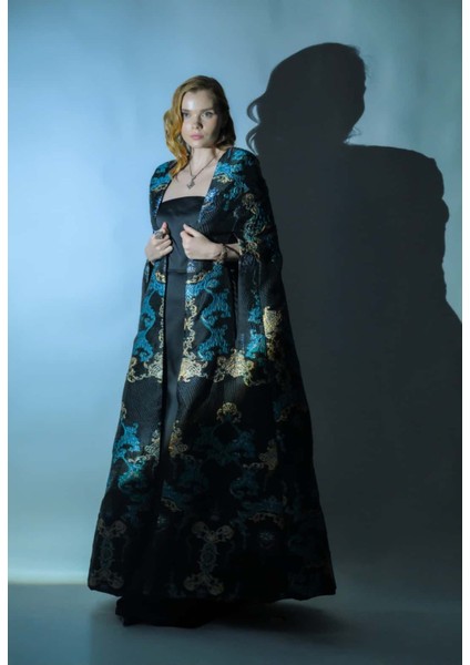 Özel Turkuaz Desen Jakar Kumaş ve Straplez Saten Elbise Kaftan Set indirimleri