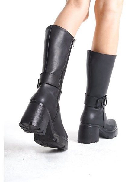 Moki Premium Siyah V Detaylı Yüksek Rahat Topuklu Kısa Çizme indirimleri