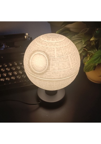 Ölüm Yıldızı Masa Lambası